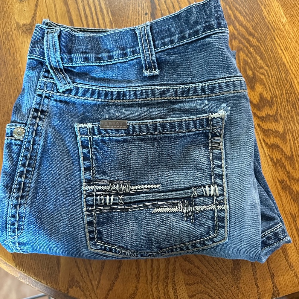 Ariat 36/30 men’s jeans